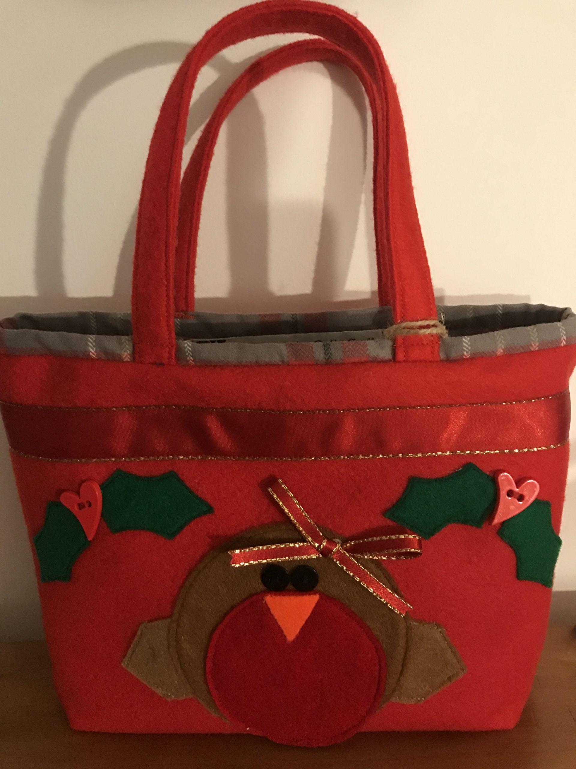Dotty Rosie Robin Red Felt Gift Bag
