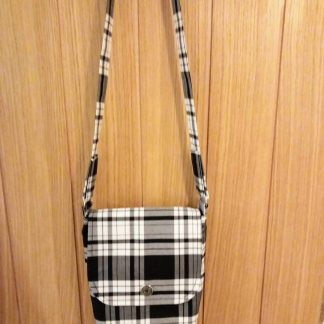 Menzie Tartan Small Messenger Style Bag
