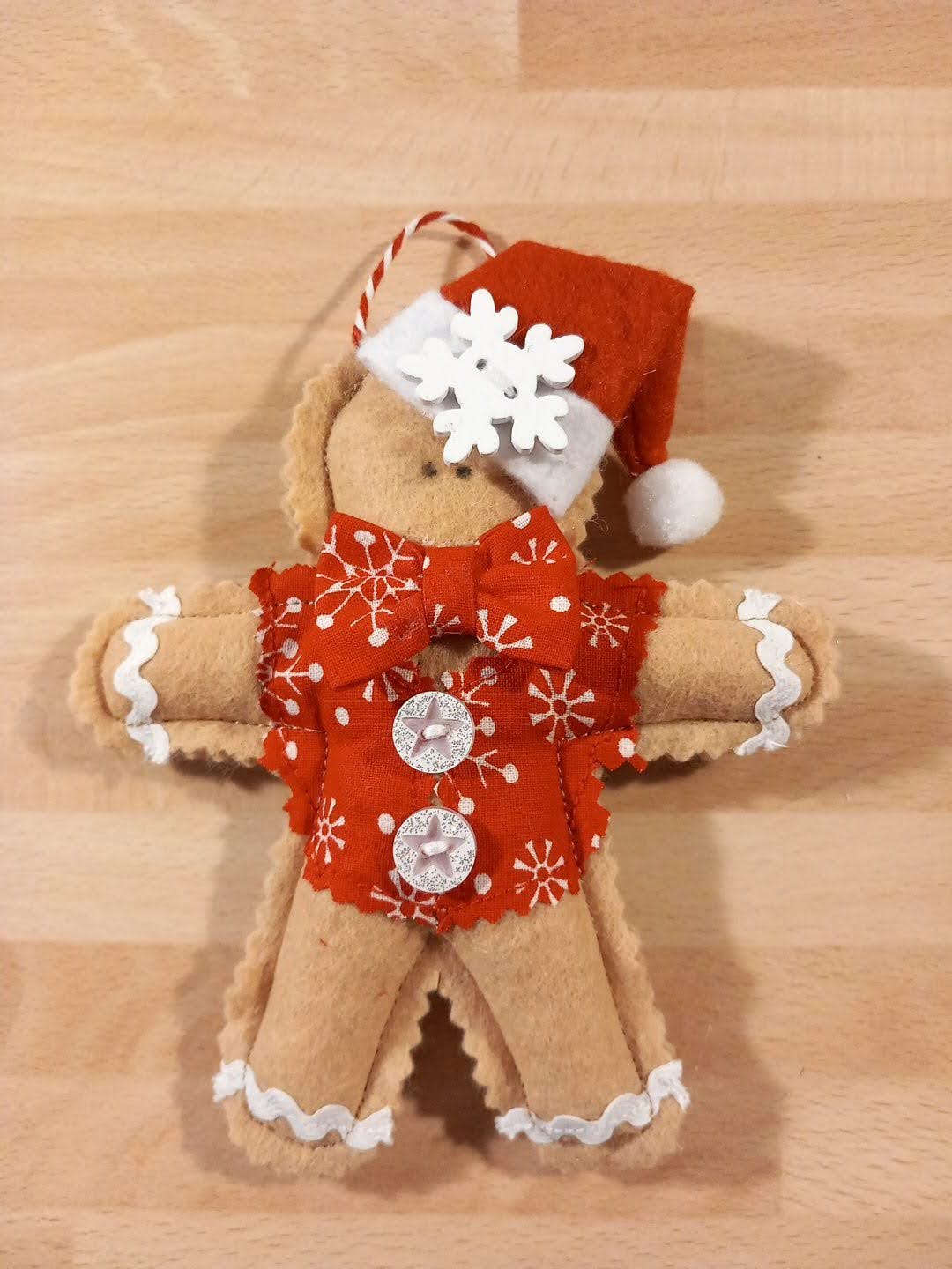 Mr Red Snowflake Gingerbread Felt Tree Decoration