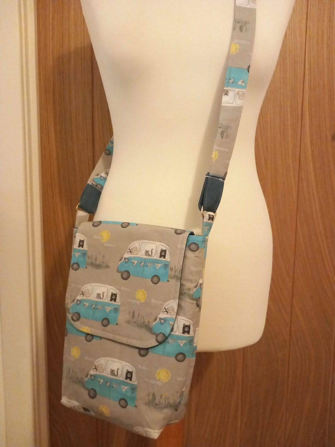 Camper Van Small Messenger Style Bag - Image 4