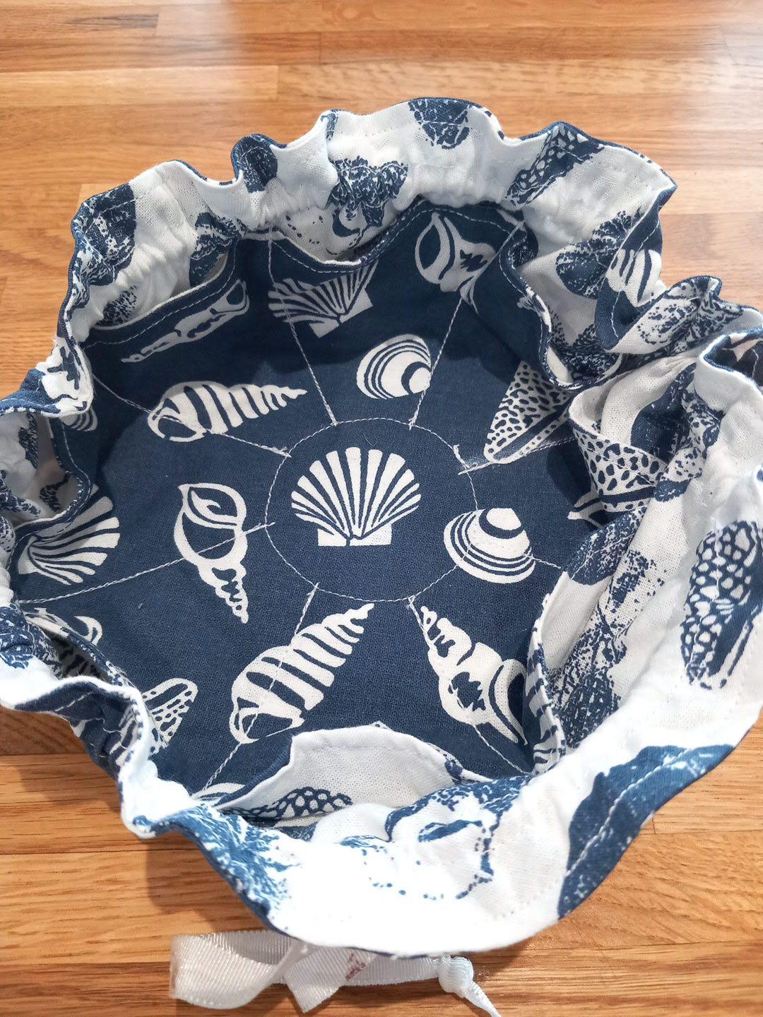 Pretty Seashells Jewellery Pouch - Image 2