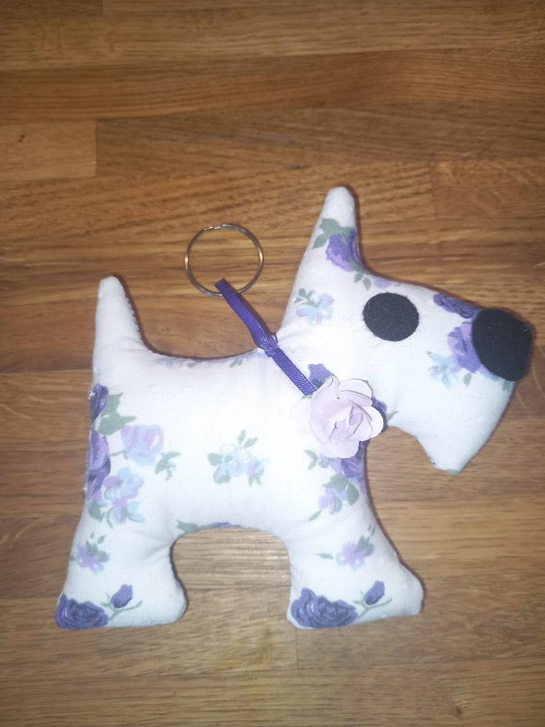White & Purple Roses with Flower Mini Dog Keyring