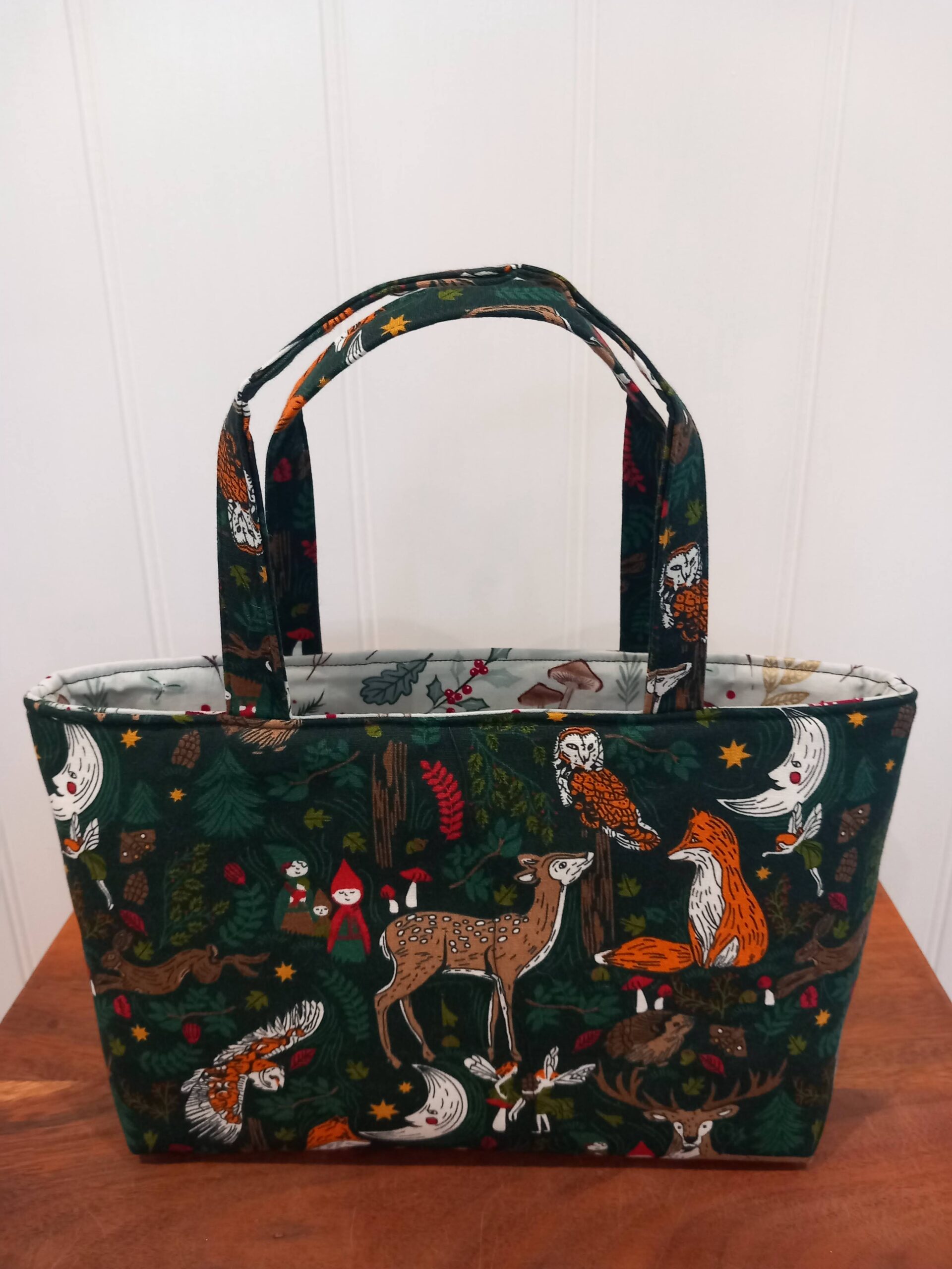 Festive Woodland Animals Felt Based Gift Bag