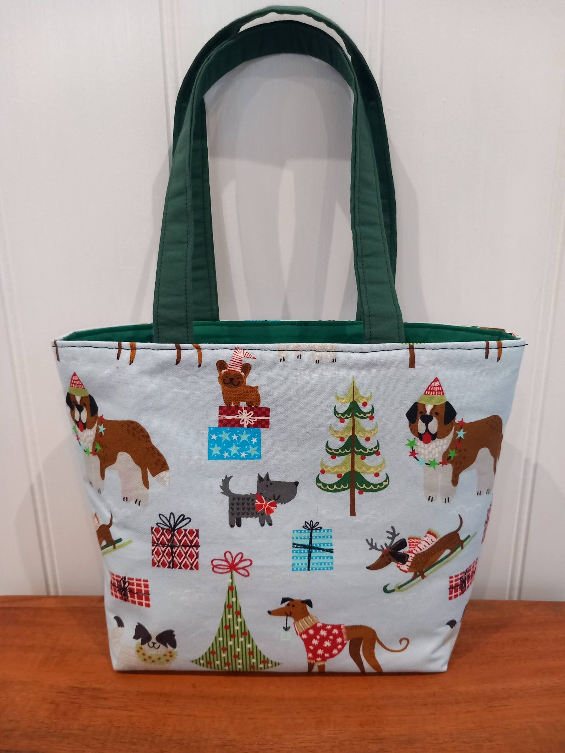 Cute Christmas Dogs & Presents Felt Based Gift Bag