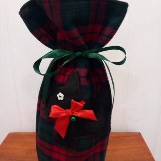 Dotty Dog Christmas Green & Red Tartan Lined Bottle Bag